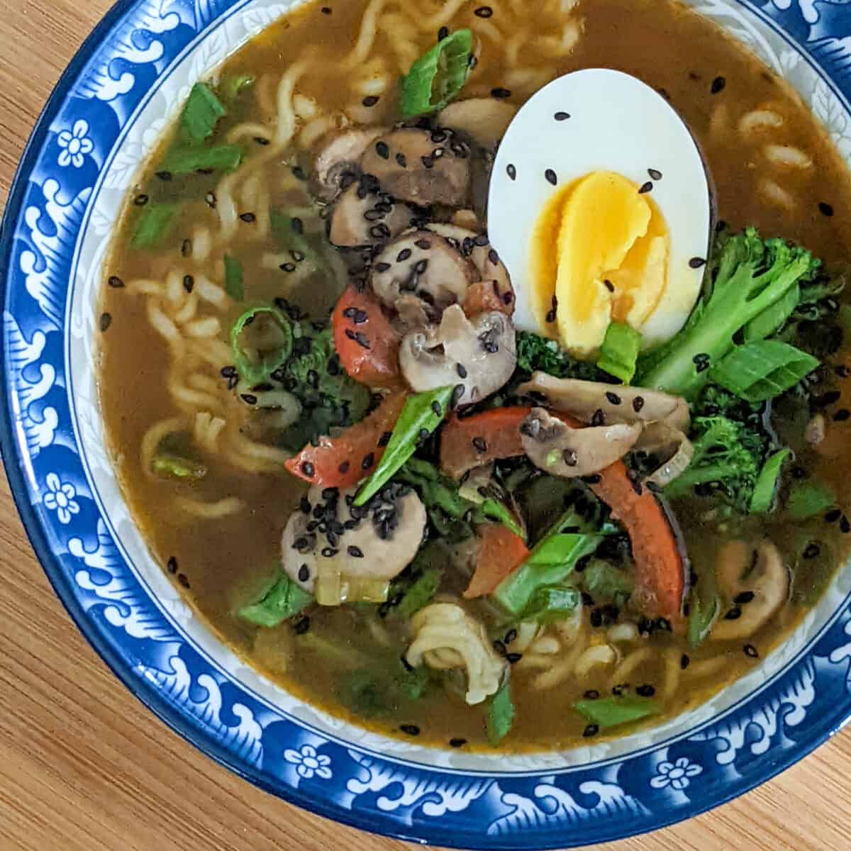 Quick Korean Vegetable Ramen (Easy Veggie Noodle Bowl) - Just Maika Cooking