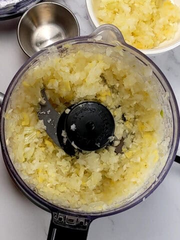garlic ;and ginger paste in a kitchenaid food chopper.