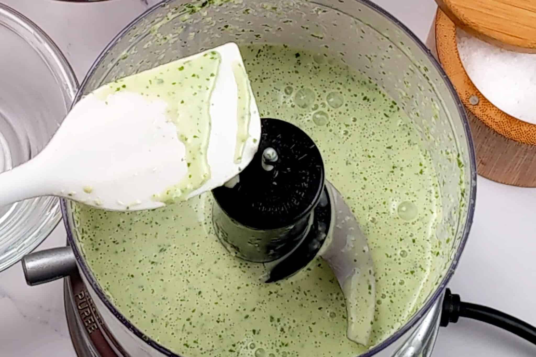 jalapeno dressing in the KitchenAid 3.5 Cup Food Chopper for the Quick Air Fryer Lime Chicken Wings with Spicy Green Sauce recipe